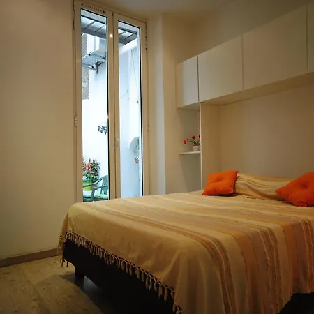 Le Gambetta 2p 262 Cannes