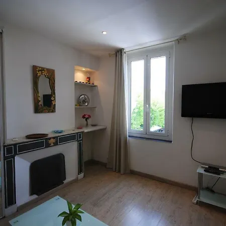 Le Gambetta 2p 262 * Cannes